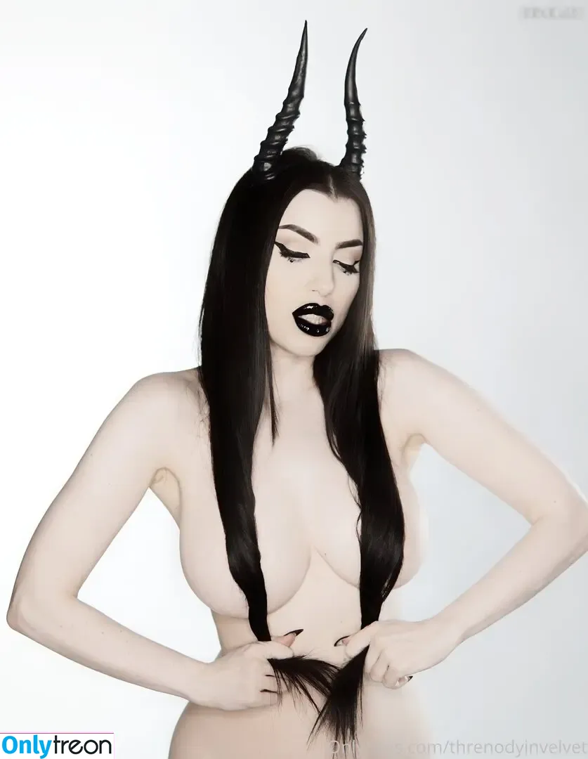 Morgana Threnody in Velvet nude photo #0017 (threnodyinvelvet)