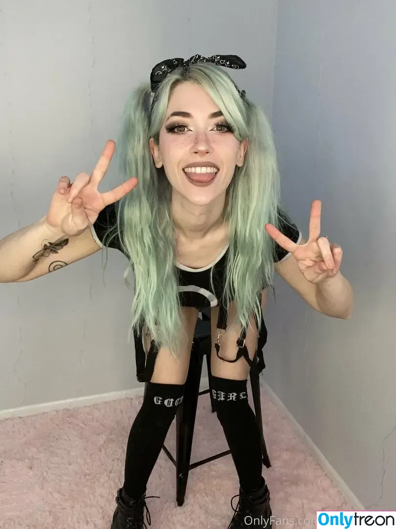 MorganLeFoy nude photo #0176 (_morganlefoy)