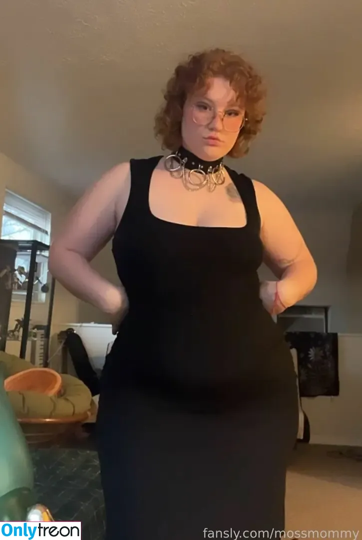 mossmommy nude photo #0001 (mossmummy)