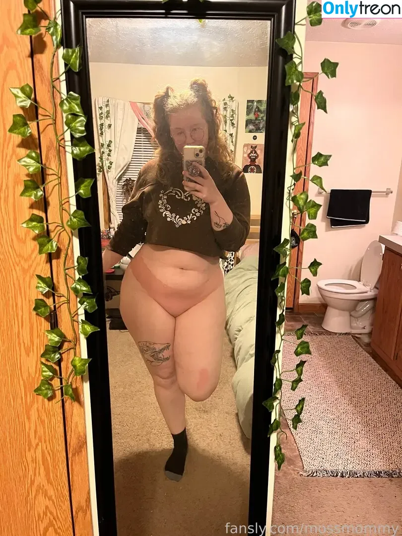 mossmommy nude photo #0059 (mossmummy)