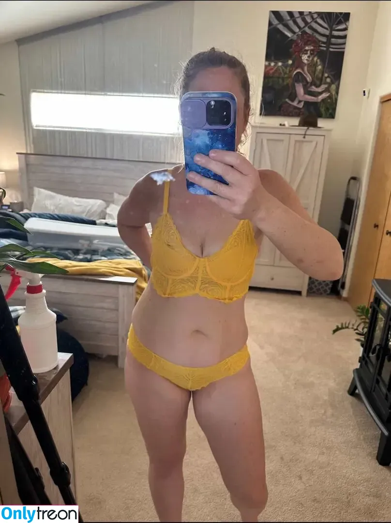 Mountain Mom Kay nude photo #0038 (a_ranch_mom / mountainmomkay)