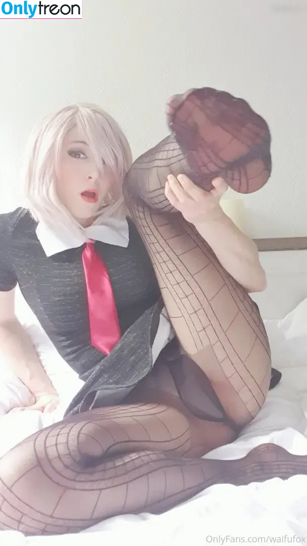 Mowky nude photo #0133 (Mowkytv)