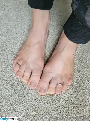 Mplfeet_vip / mplfeet / toppatoprecordings nude photo #0006
