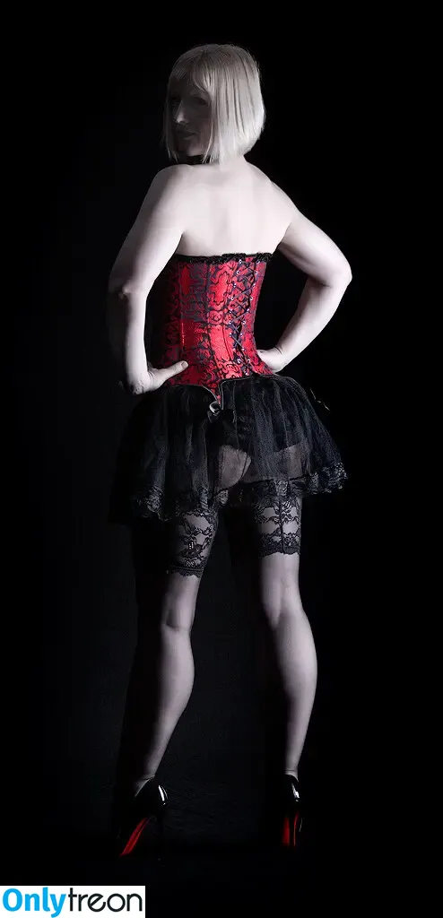 Mrs S Stockings nude photo #0417 (mrshnylons / mrshosiery)
