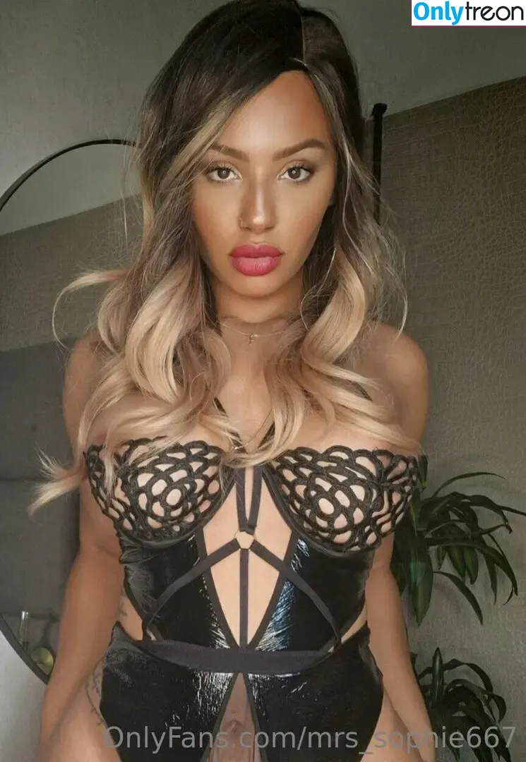 mrs_sophie667 nude photo #0062 (mrs_sophieofficial)