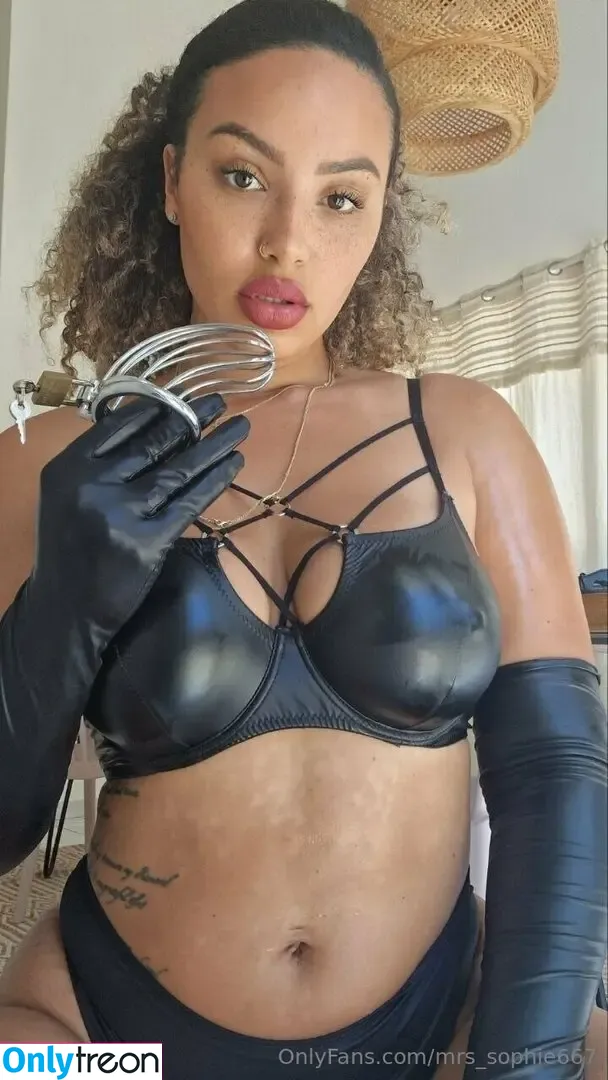 mrs_sophie667 nude photo #0082 (mrs_sophieofficial)