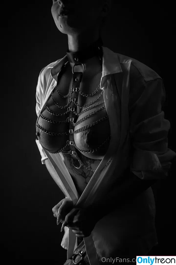 mrsdevil nude photo #0063 (Ana Venom / Ana_Venomized / Anawantsu)