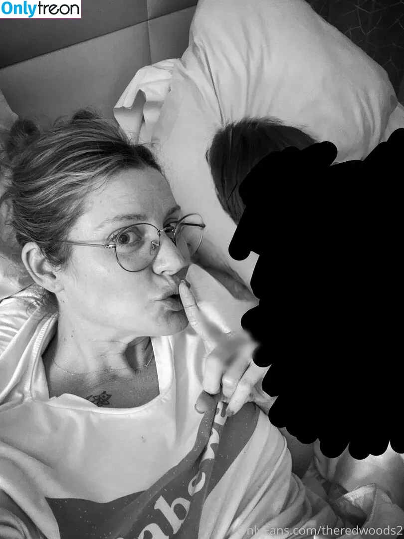 mrsredwood nude photo #0035 (Heidi Redwood / the.real.mrs.redwood)