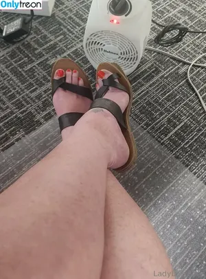  nude photo #0002