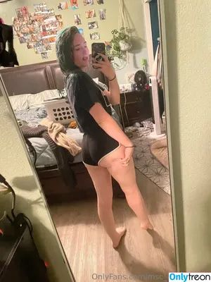 msc_adventures / mms_cosplayadventures nude photo #0210