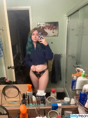 msc_adventures / mms_cosplayadventures nude photo #0213