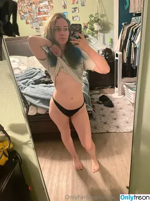 msc_adventures / mms_cosplayadventures nude photo #0224
