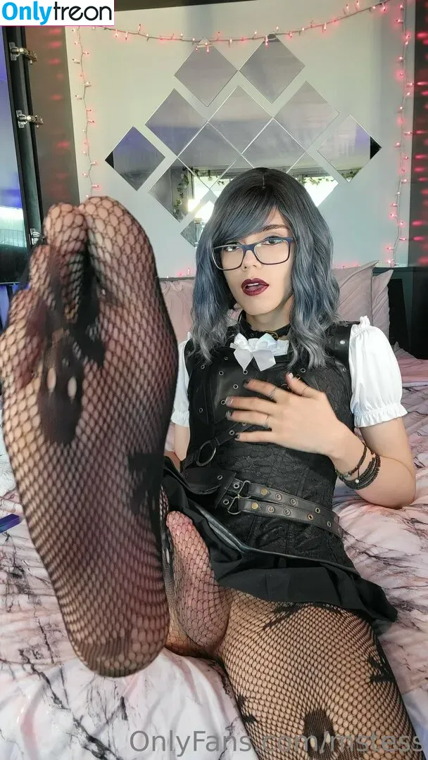 Mstess nude photo #0007 (mstesss / msxtess)