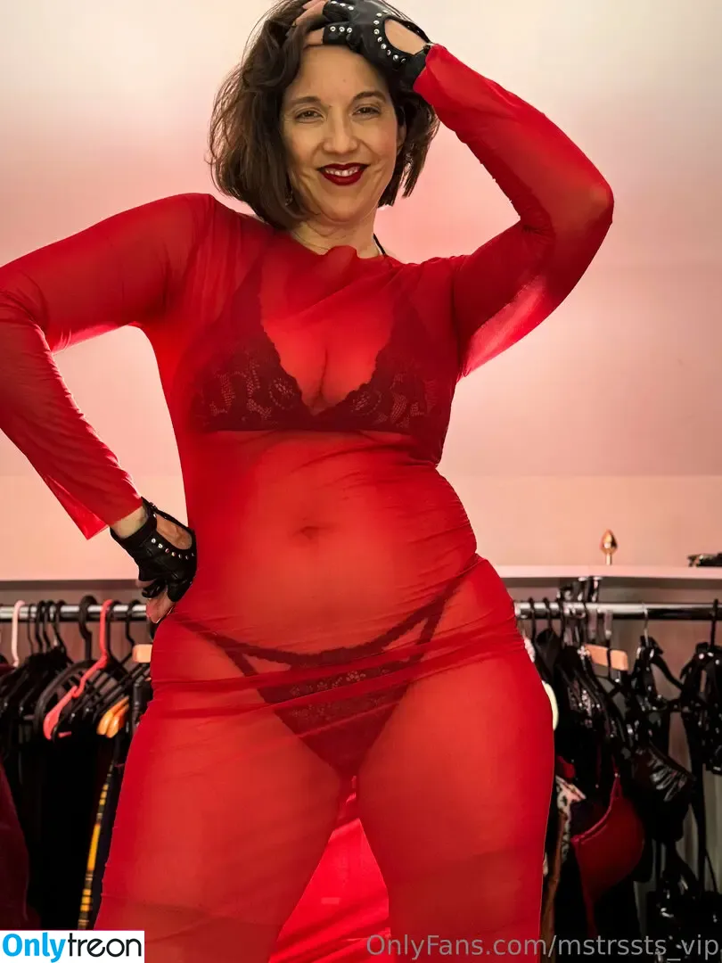 mstrssts_VIP nude photo #0179 (mstrss.ts)