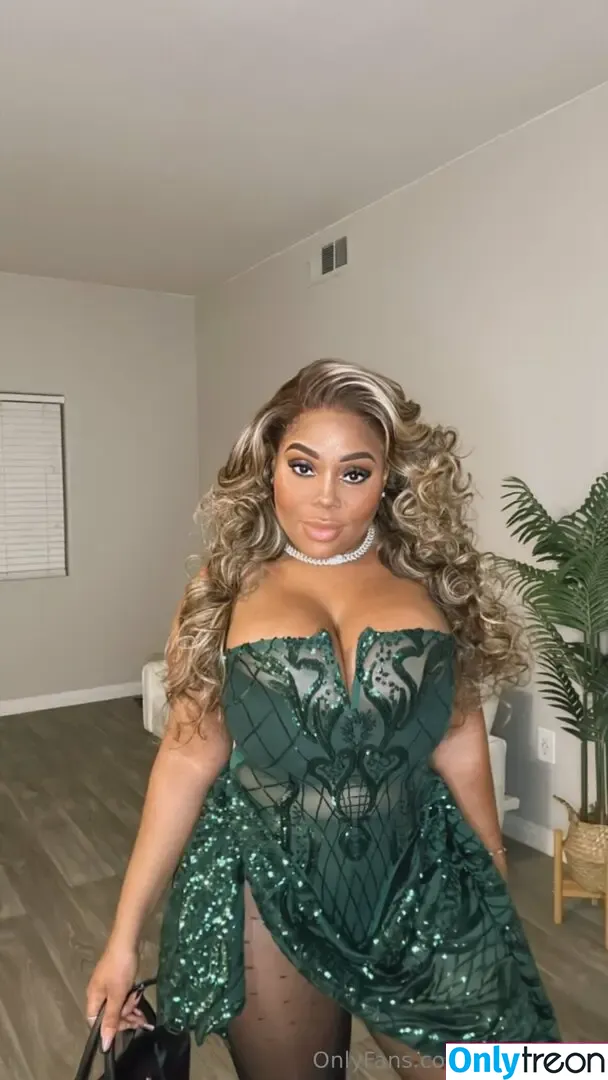 msyummys nude photo #0119 (msyummystv)