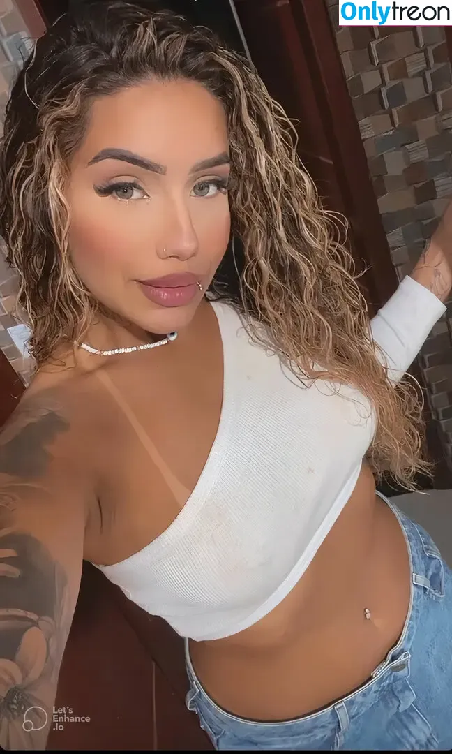 Muito Linda nude photo #0300 (muito.linda_ / naticasassola)