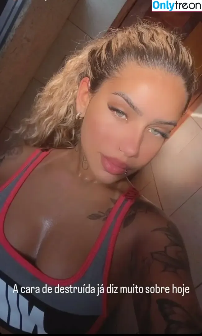 Muito Linda nude photo #0318 (muito.linda_ / naticasassola)