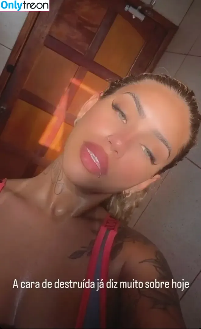 Muito Linda nude photo #0321 (muito.linda_ / naticasassola)