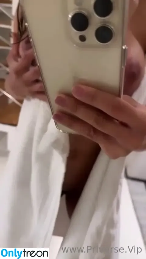 Mulher Melão nude photo #0715 (Renata Frisson / melaooficial / mulhermelao)
