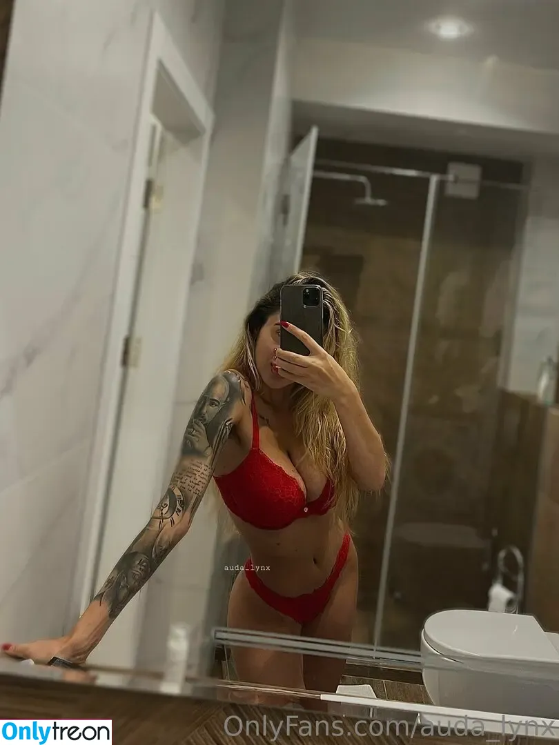 Murka nude photo #0212 (MurkaMfc / auda_lynx)