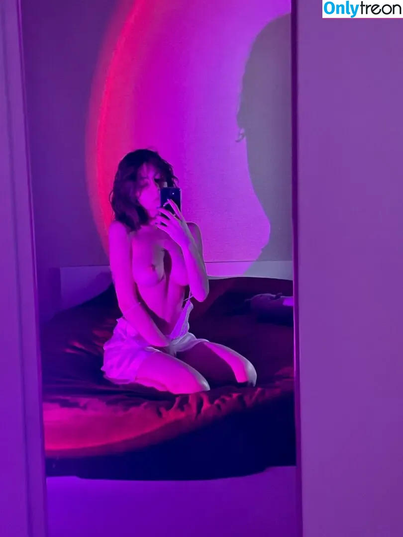 Murmuriel nude photo #0312 (murmurielll)