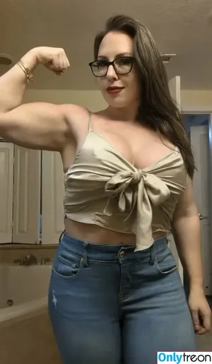 Muscle Mommy / musclemommy2 / paymusclemommy nude photo #0007