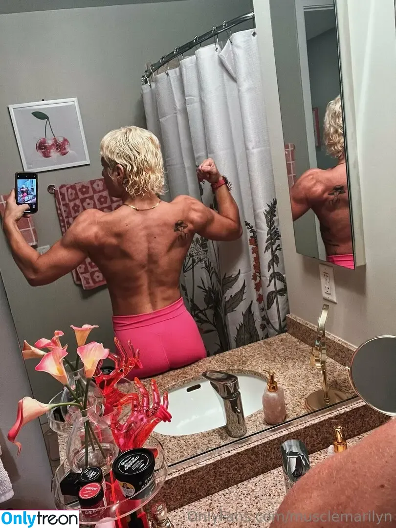 musclemarilyn nude photo #0048 (musclemarilyn)