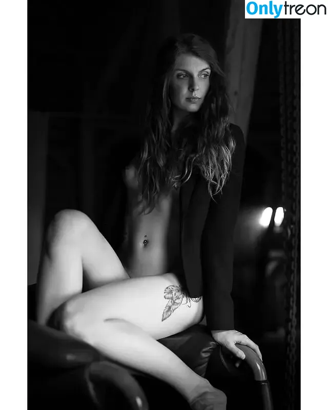 mute_touch nude photo #0015 (mute_touch)