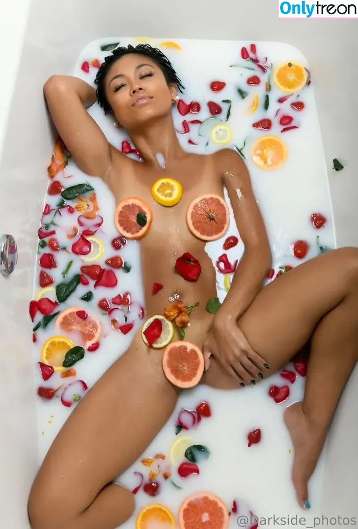 myfreeartpage nude photo #0163 (myfreeartpage)