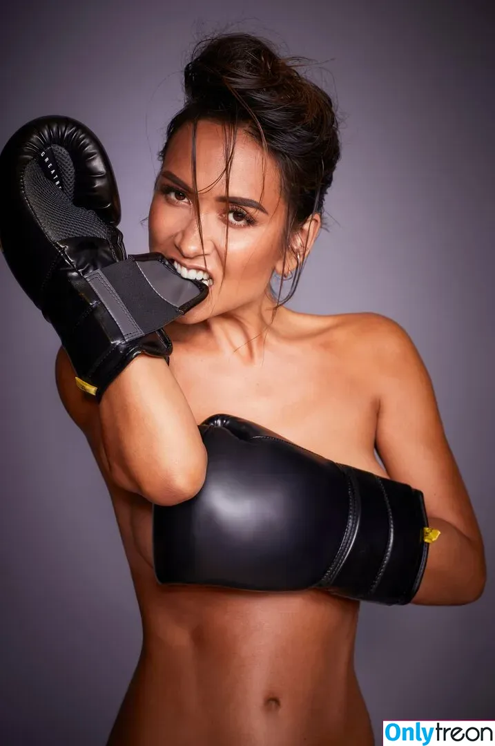 Myleene Klass nude photo #0030 (myleeneklass)