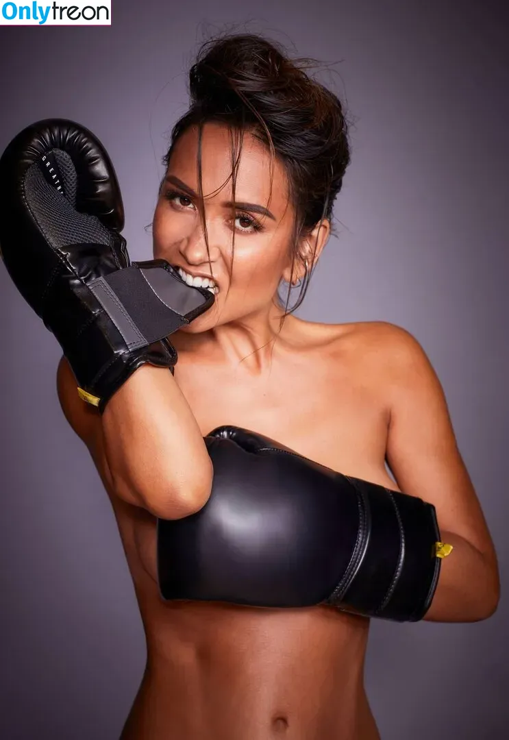 Myleene Klass nude photo #0108 (myleeneklass)