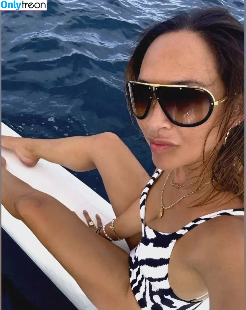 Myleene Klass nude photo #0339 (myleeneklass)