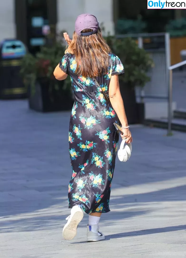 Myleene Klass nude photo #0464 (myleeneklass)