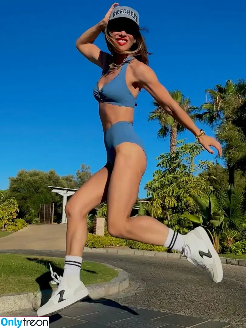 Myleene Klass nude photo #0814 (myleeneklass)