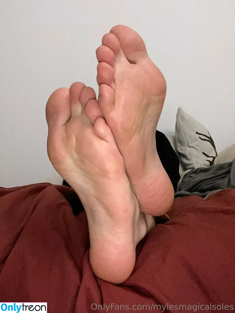 mylesmagicalsoles nude photo #0078 (mylesoneal)