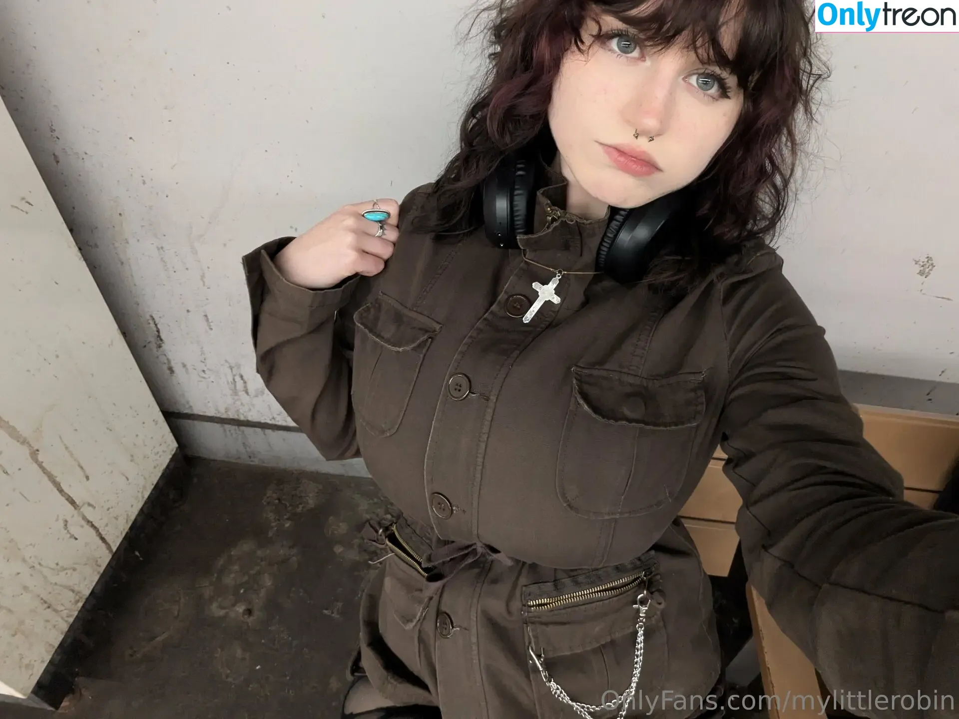 mylittlerobin nude photo #0161 (Robin Grey)