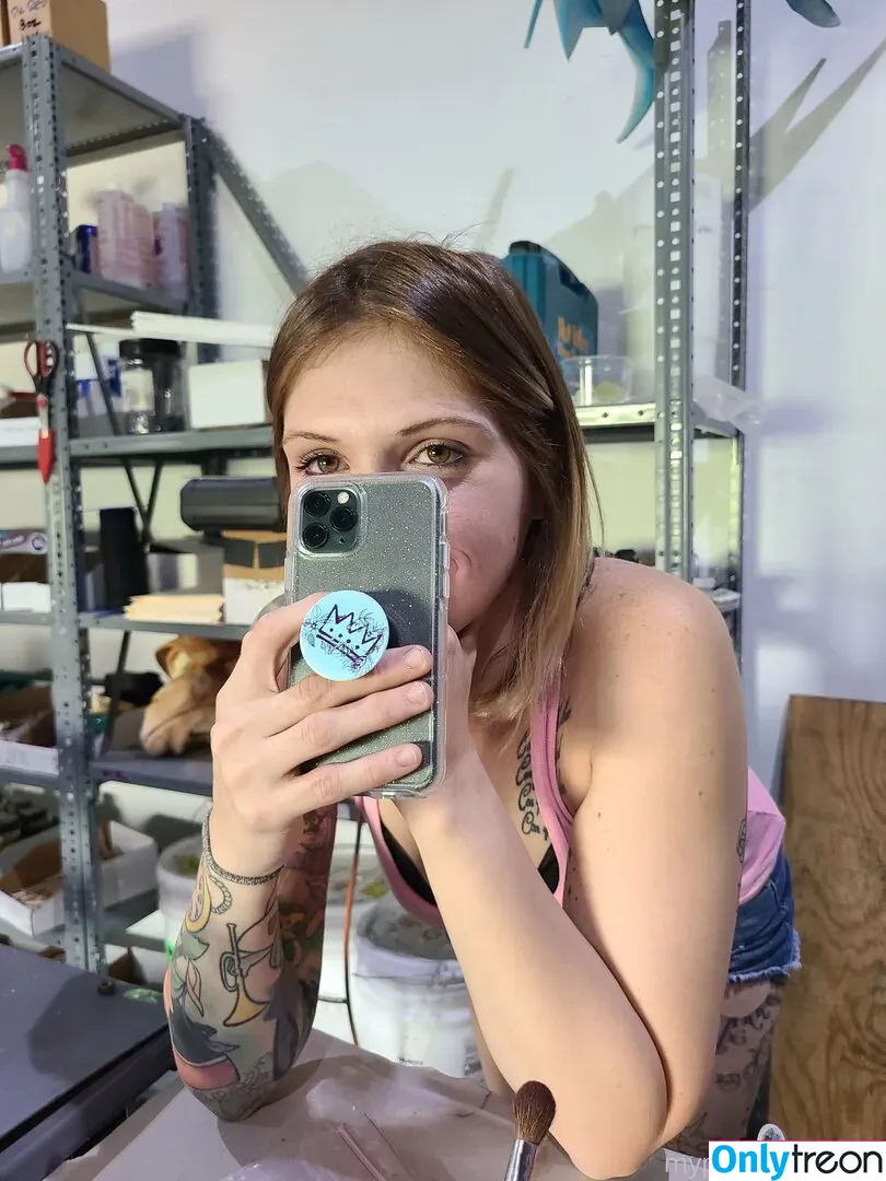 mypetmonstergirl nude photo #0121 (mypet_monstergirl)
