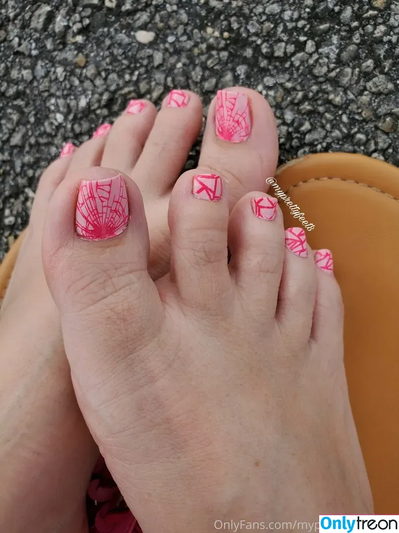 myprettyfeet8free nude photo #0005 (MalekasNailz)
