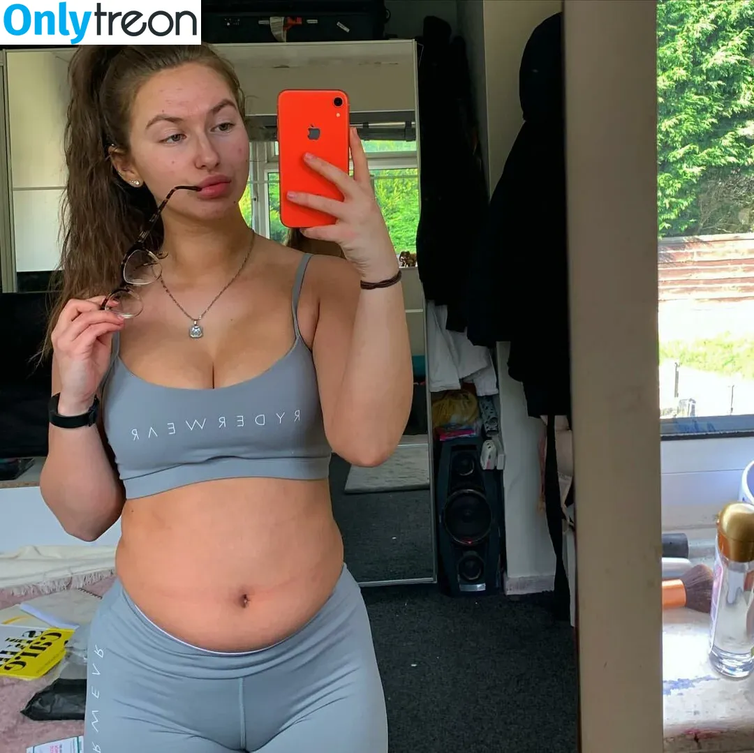 MyProtein nude photo #0079 (_fitnessbyamee / u157829302)