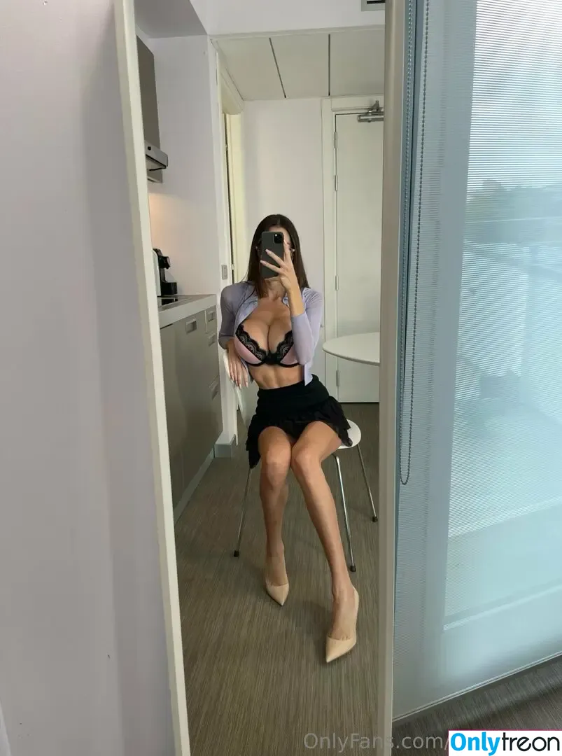 myriamvip nude photo #0005 (myriamvip)