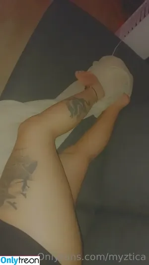  nude photo #0005