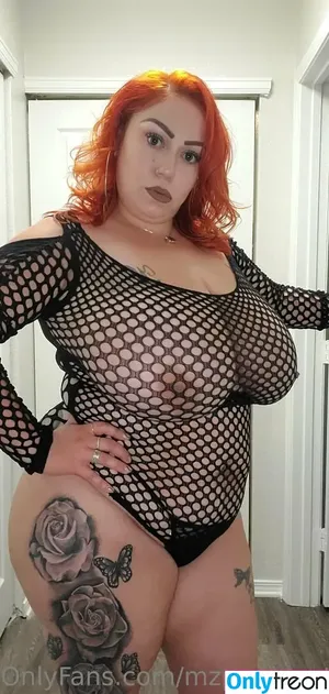 Mzpussycat187 / Mexicomilkers (Latina busty milf / mzmissa187baby nude photo #0092