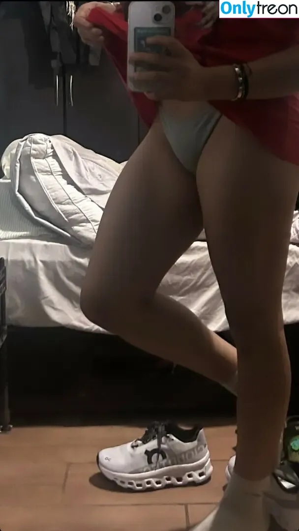 n.nuviaa nude photo #0097 (lanuvia)