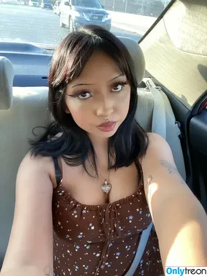 naatalliiee / naataliee_e / therealnatalie nude photo #0026