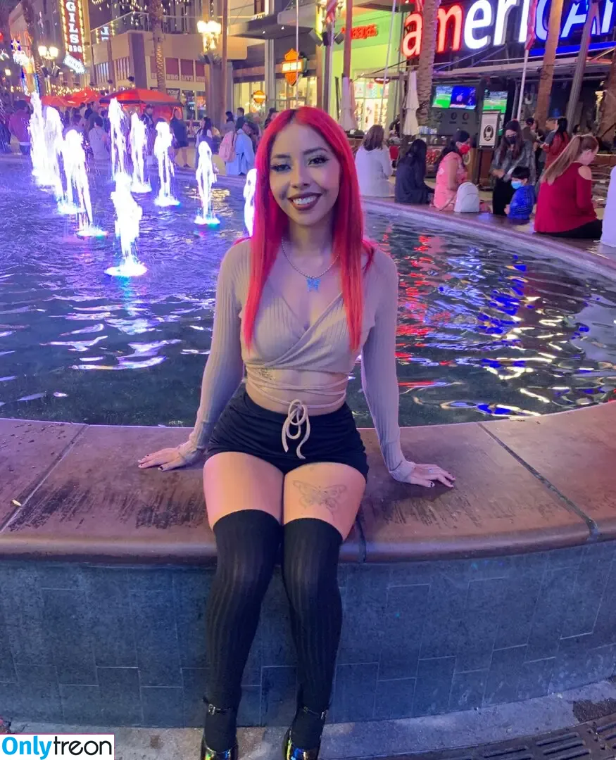 naatalliiee nude photo #0018 (naataliee_e / therealnatalie)
