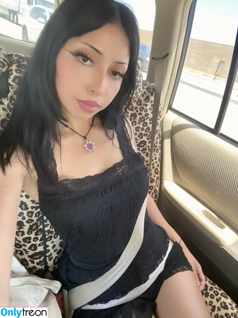 naatalliiee nude photo #0023 (naataliee_e / therealnatalie)