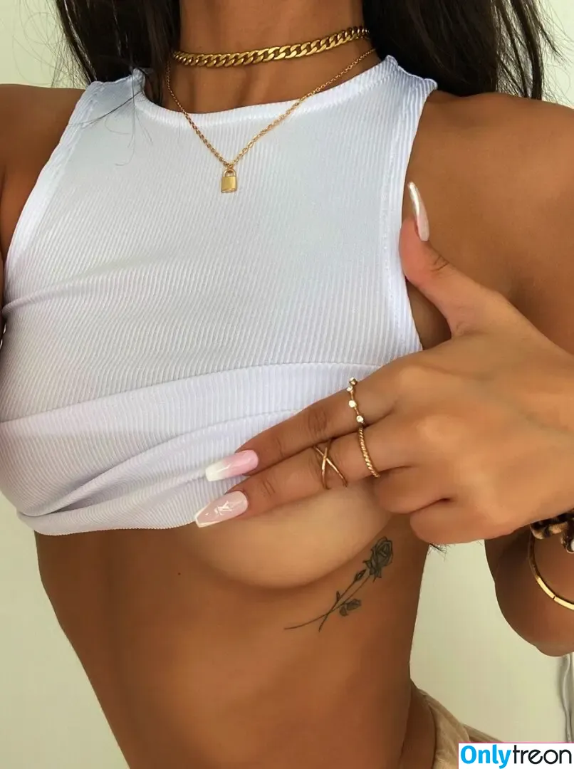 Naaz Torbati nude photo #0347 (naaztorbati)
