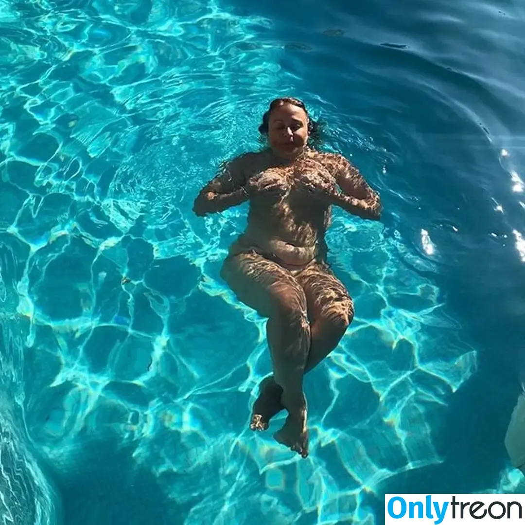 Nadia Sawalha nude photo #0098 (nadiasawalha)