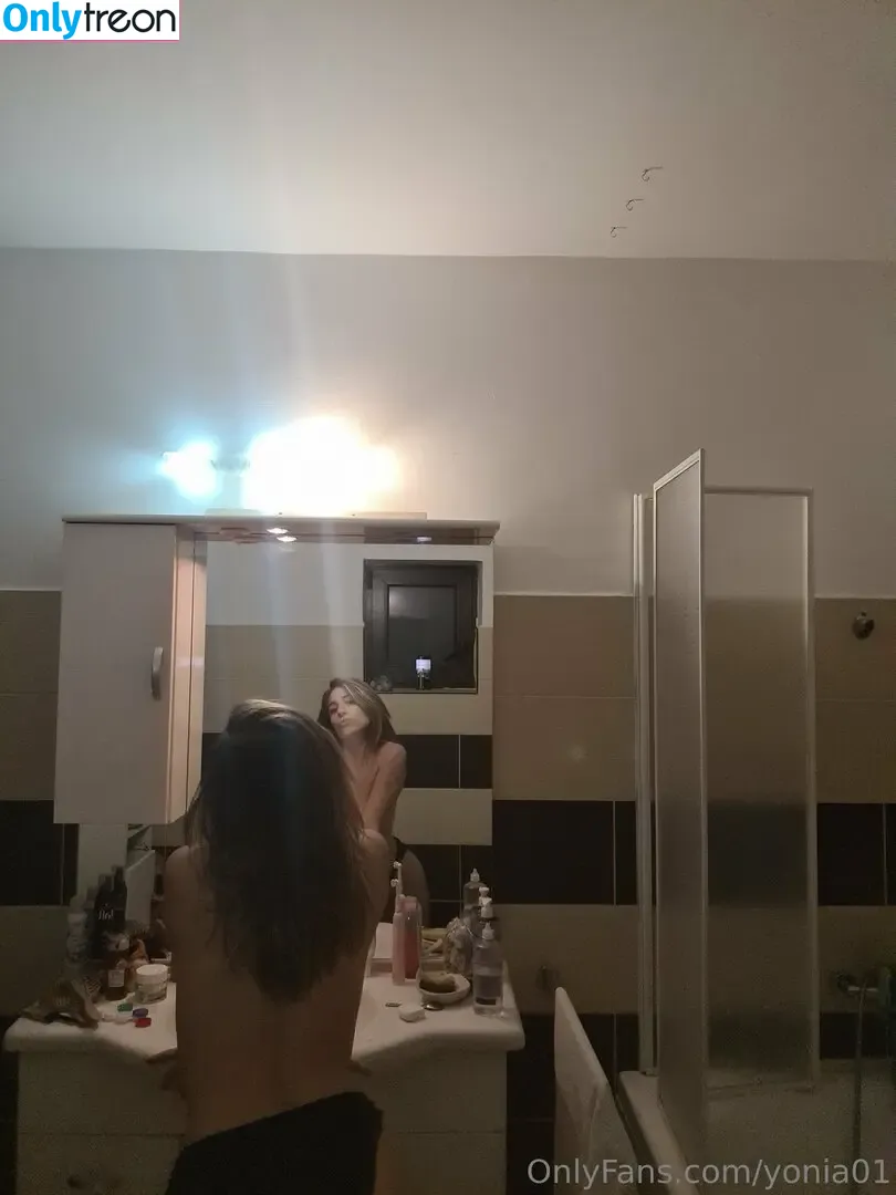nadine-j.de nude photo #1871 (Mysti C. / nadine__j__ / thenadinejansen)