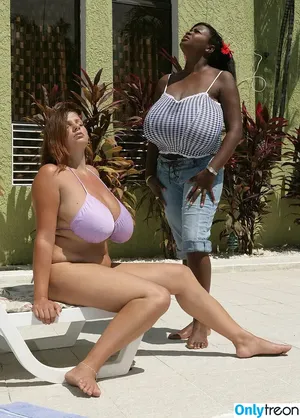 Nadine Jansen / nadinejansenofficial / thenadinejansen nude photo #0343